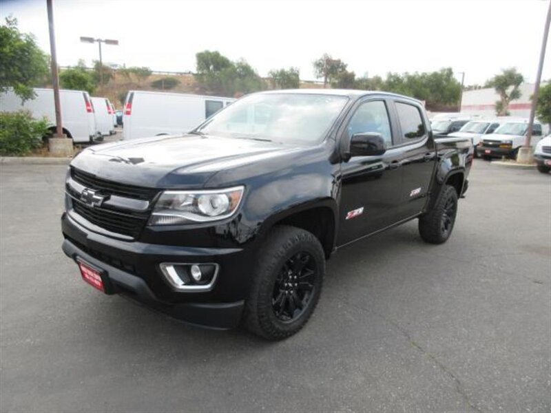 Used 2016 Chevrolet Colorado Z71 w/ Z71 Midnight Edition RWD image 3