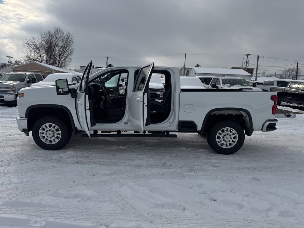 Used 2022 Chevrolet Silverado 3500 LT image 31