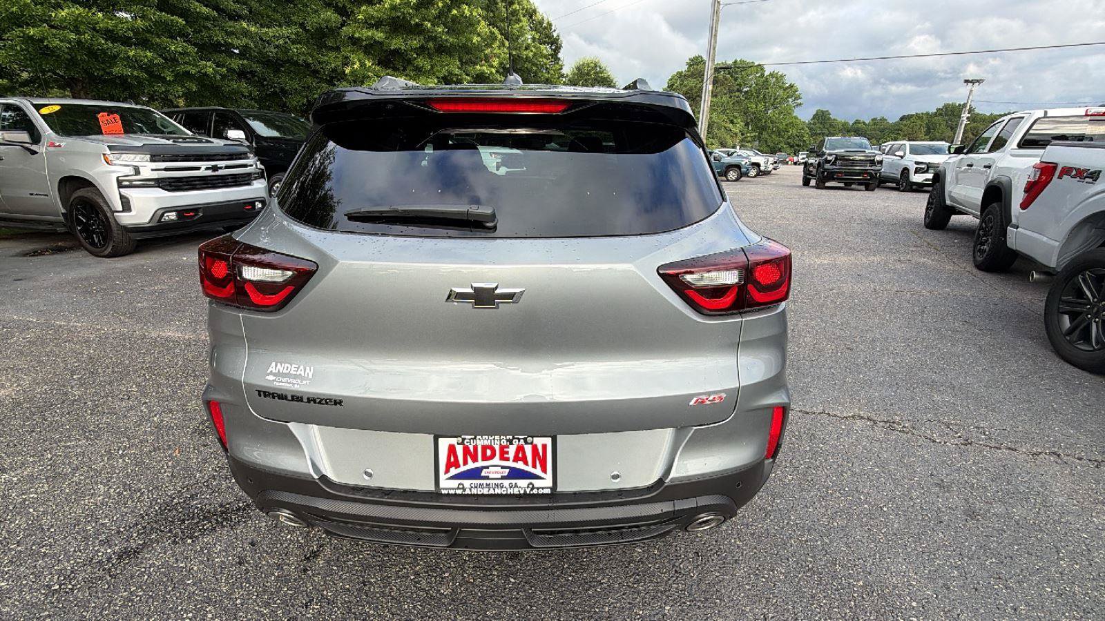 New 2026 Chevrolet TrailBlazer RS w/ Convenience Package FWD image 9