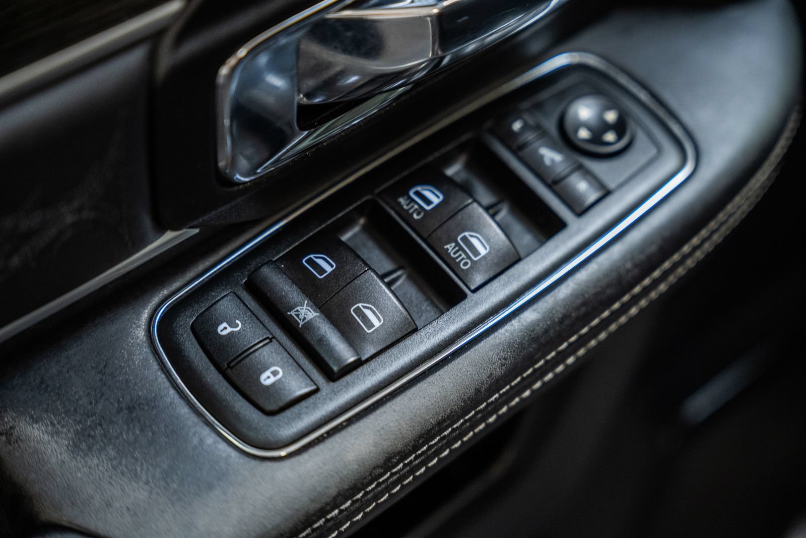 Used 2015 RAM 1500 Limited AWD/4WD image 45