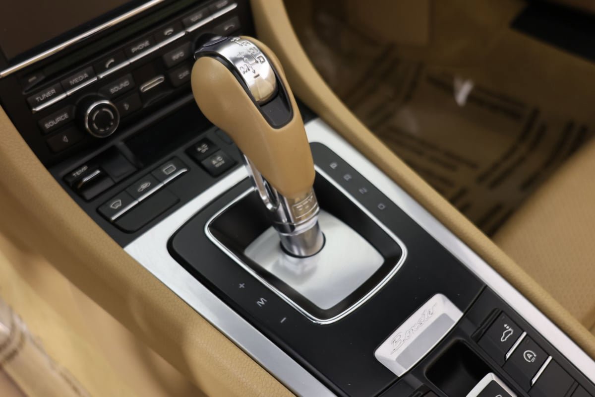 Used 2016 Porsche Boxster RWD image 6