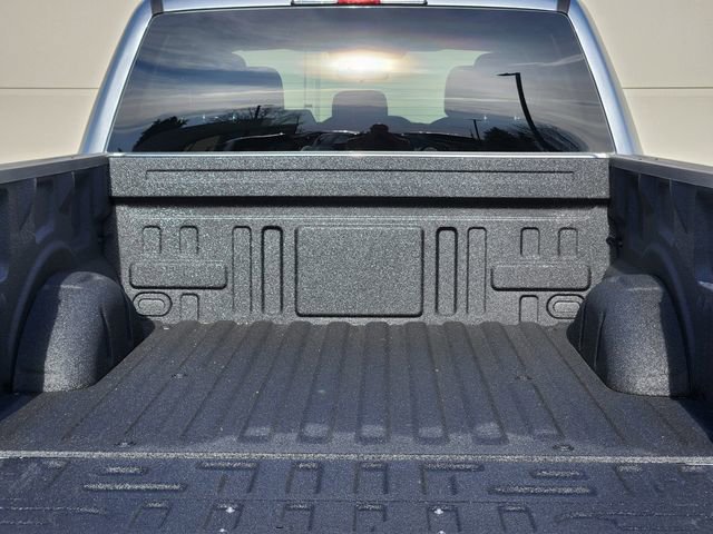 New 2026 Ford F150 XLT w/ XLT Black Appearance Package AWD/4WD image 17