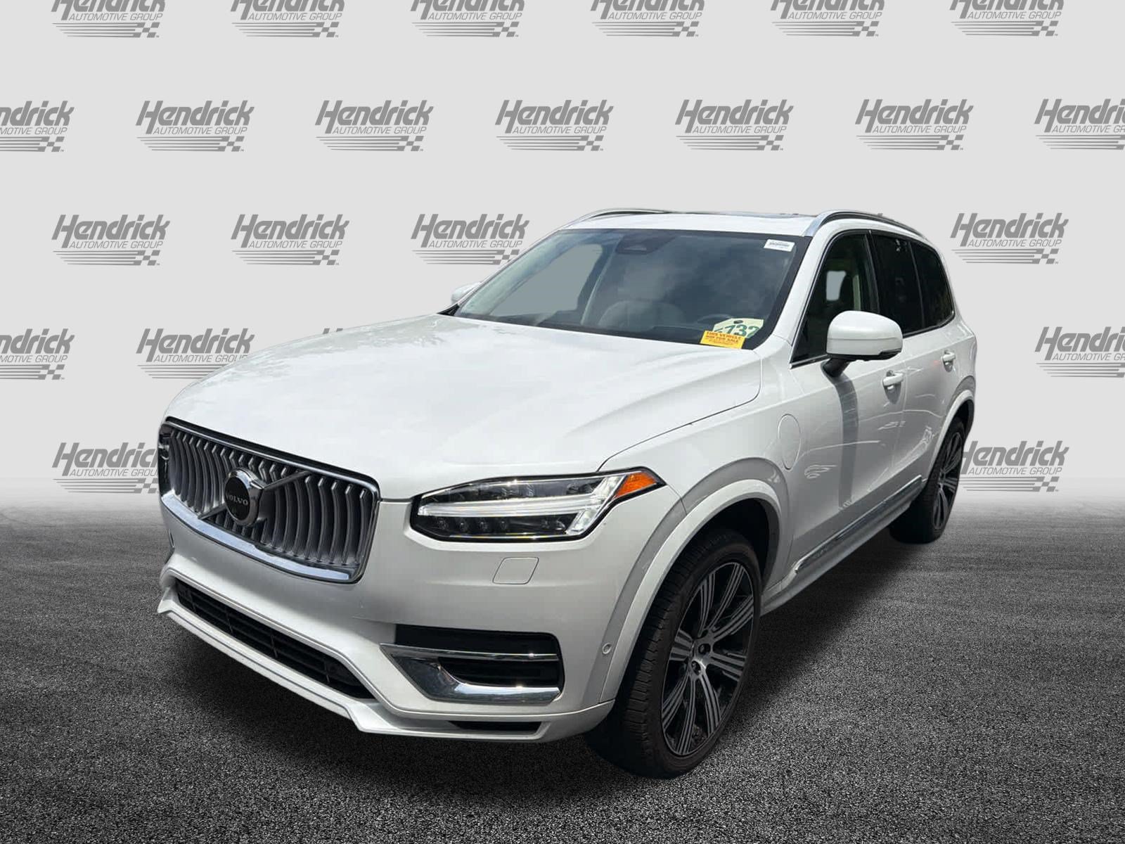 Used 2024 Volvo XC90 T8 Ultimate w/ Protection Package Premier AWD/4WD image 7