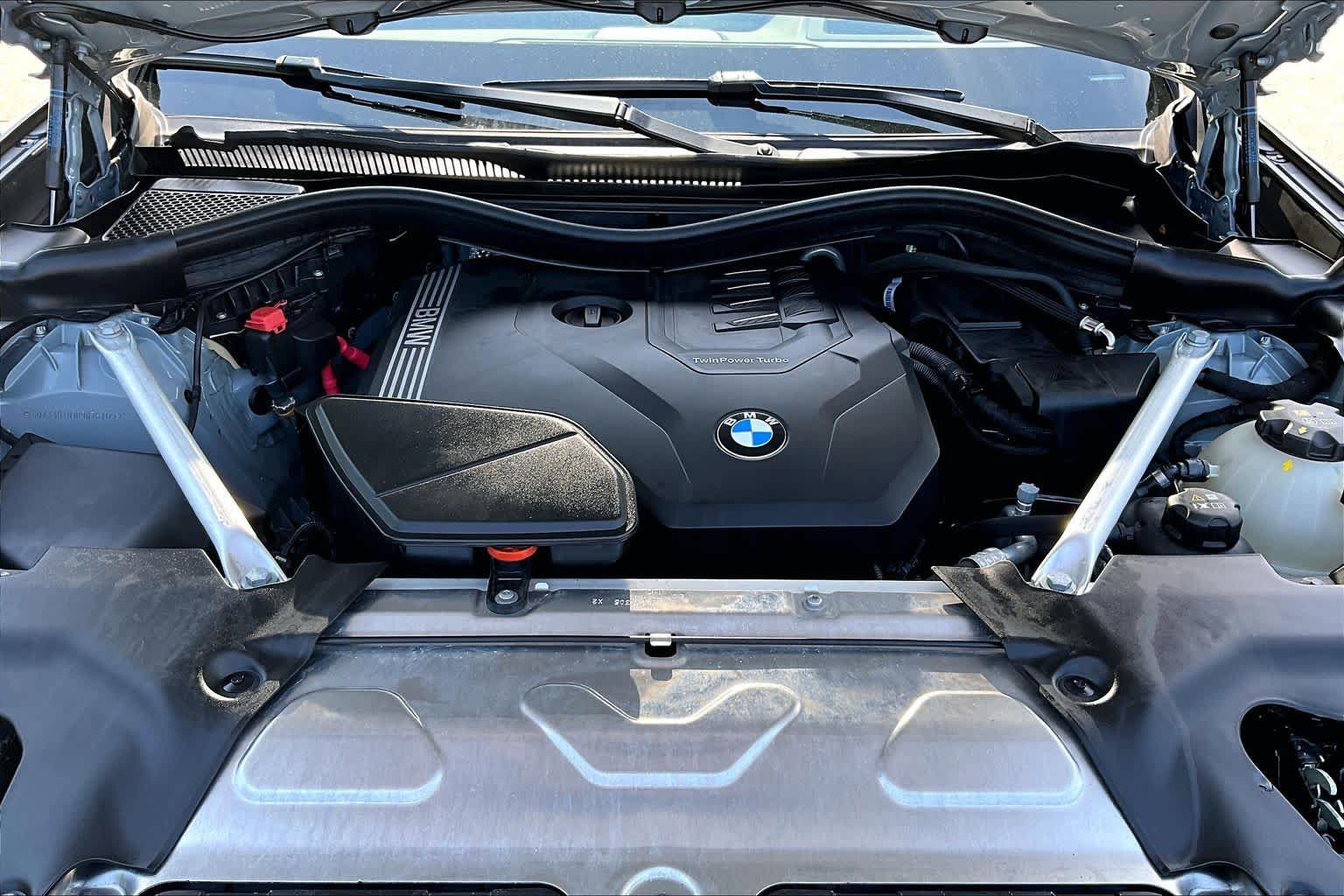 Certified 2024 BMW X4 xDrive30i w/ Premium Package AWD/4WD image 34