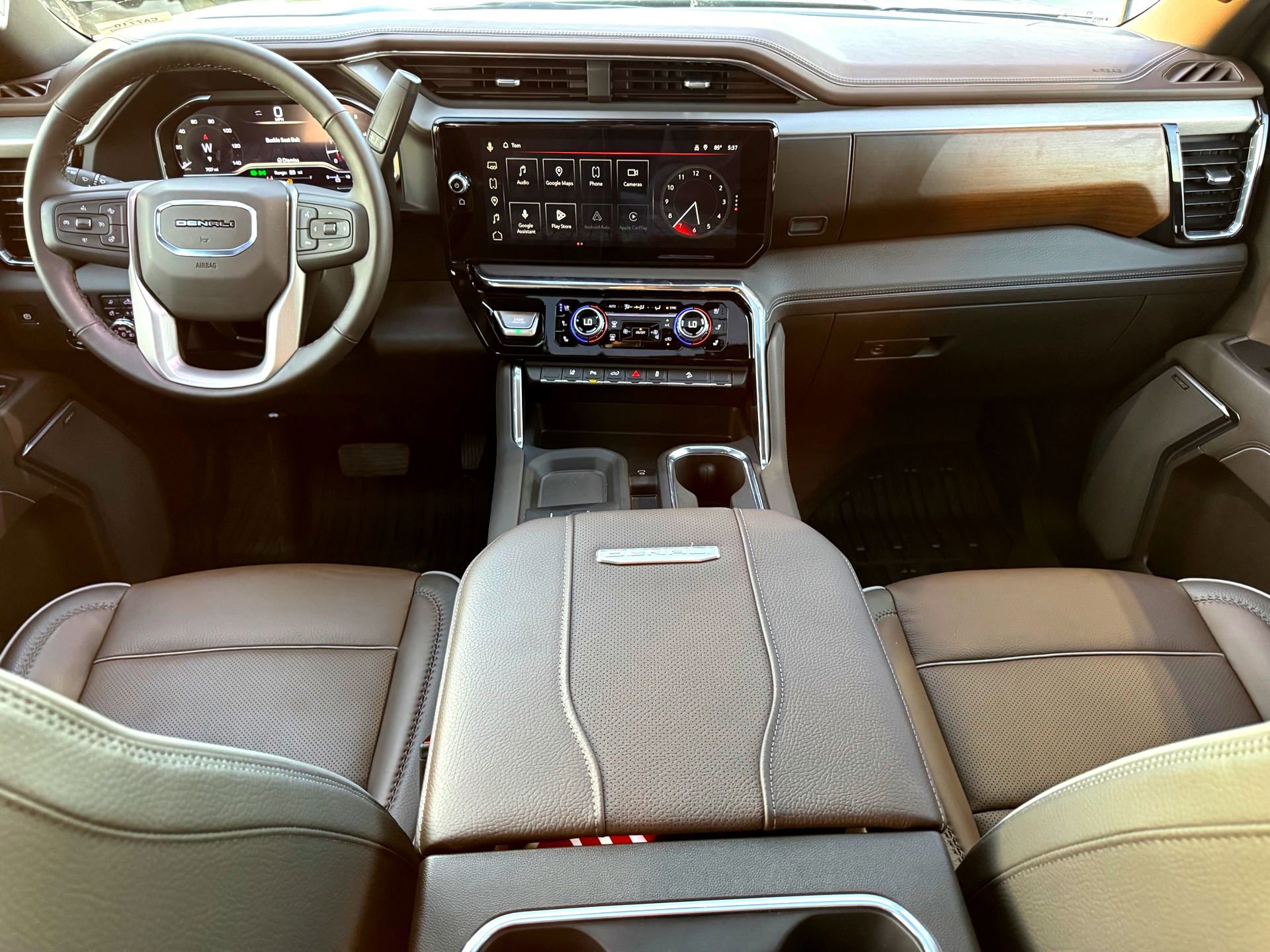 Used 2025 GMC Sierra 2500 Denali w/ Denali Reserve Package image 24