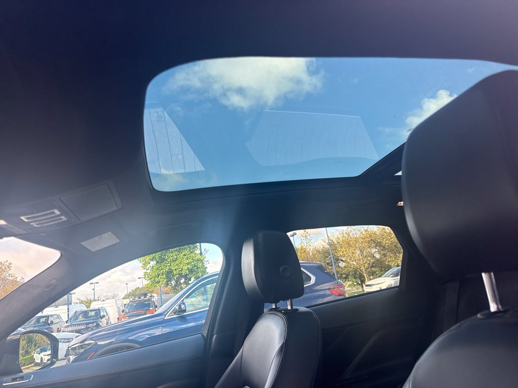 Used 2020 Jaguar F-PACE Premium AWD/4WD image 12