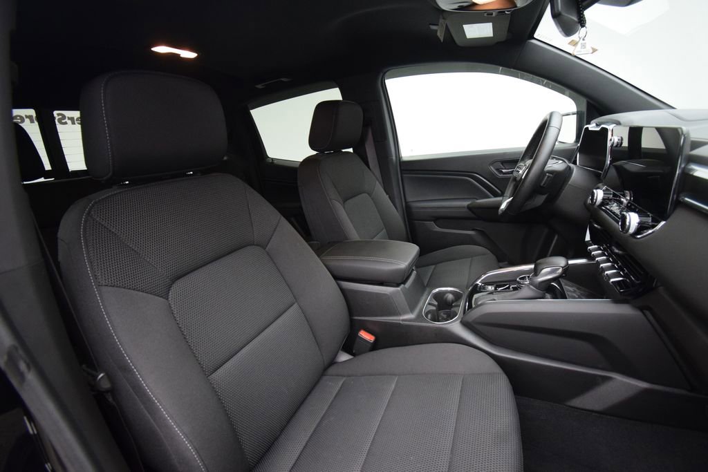 Used 2025 GMC Canyon Elevation w/ Convenience Package AWD/4WD image 19