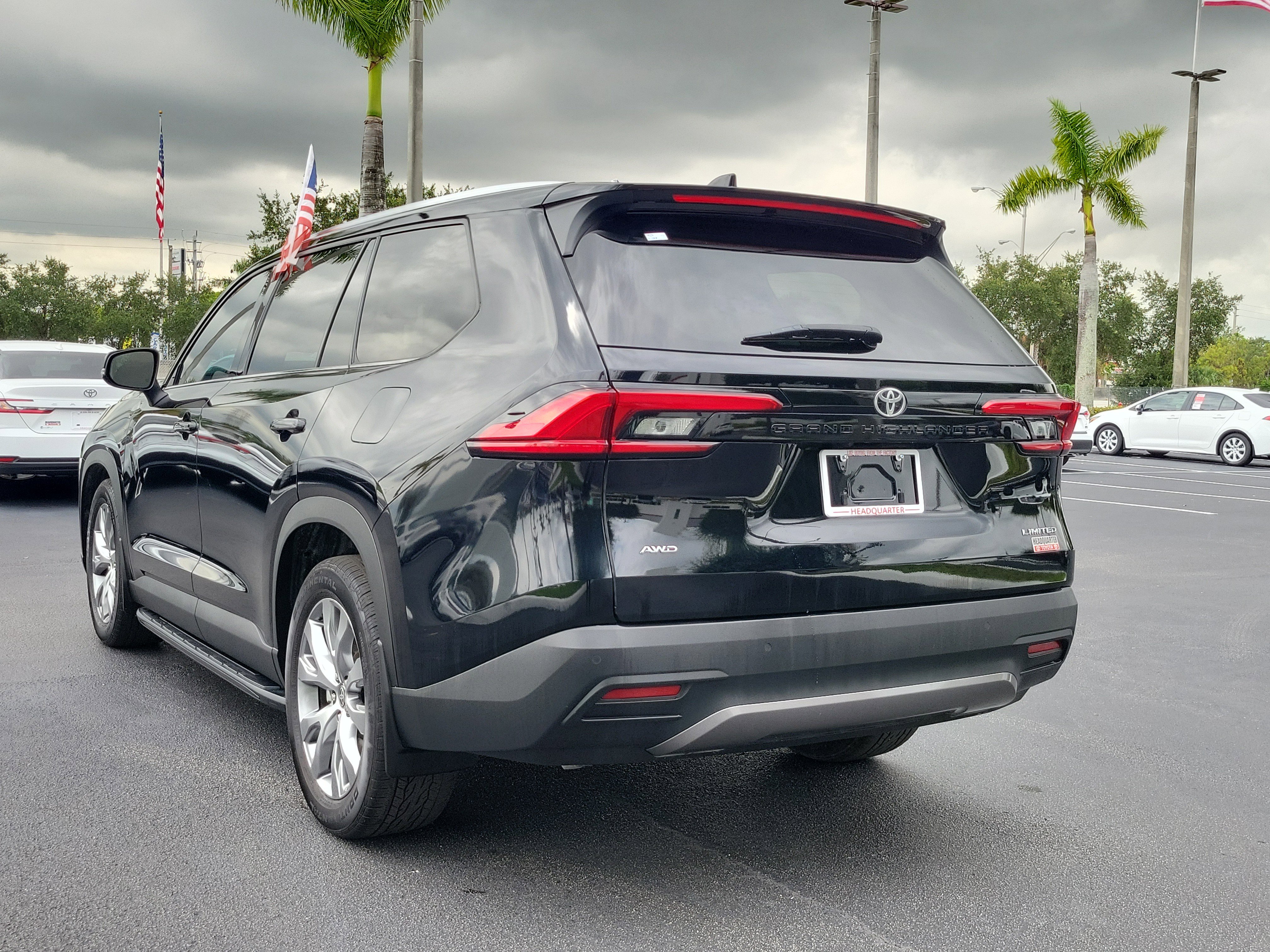Used 2024 Toyota Grand Highlander XLE image 8
