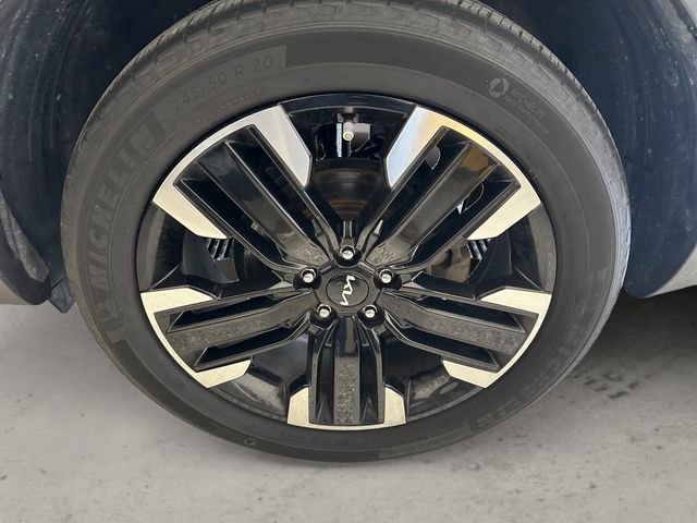 Used 2023 Kia Telluride SX image 14