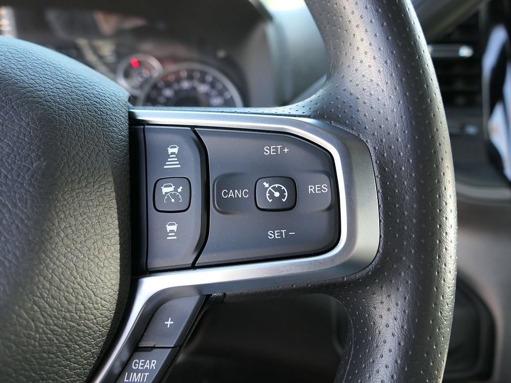 New 2026 RAM 5500 Tradesman w/ Chrome Appearance Group AWD/4WD image 17