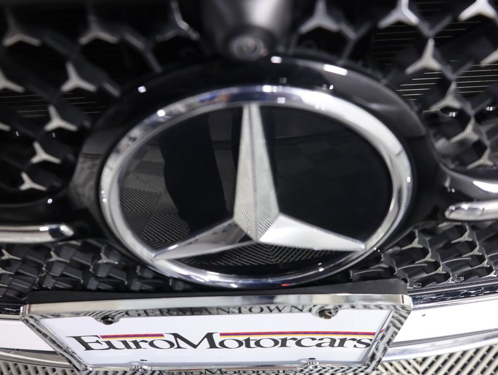 Certified 2025 Mercedes-Benz E 450 4MATIC Sedan image 53