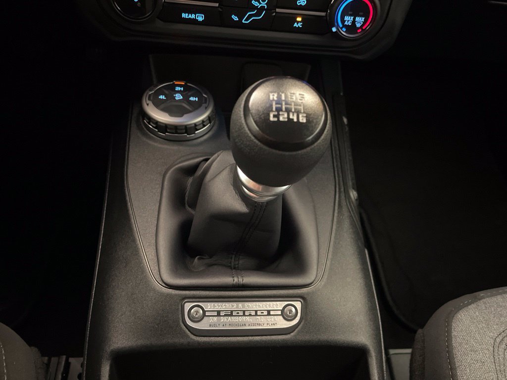 Used 2022 Ford Bronco 2-Door AWD/4WD image 17