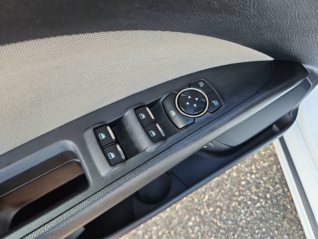Used 2018 Ford Fusion S FWD image 23