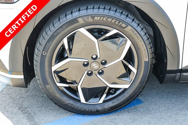 Certified 2024 Hyundai Ioniq 5 SEL RWD image 9