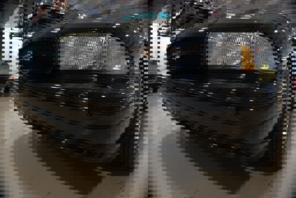 Used 1994 Chevrolet Impala SS image 10