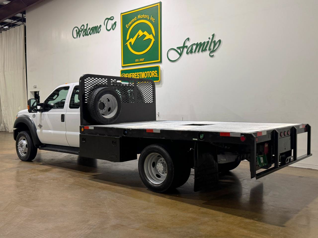Used 2016 Ford F450 XL w/ Power Equipment Group AWD/4WD image 6