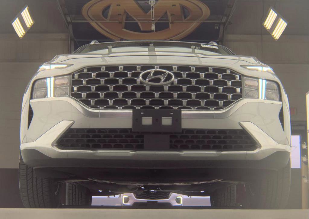 Used 2022 Hyundai Santa Fe SEL w/ Cargo Package AWD/4WD image 4