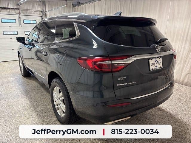 Used 2020 Buick Enclave Essence w/ Sound and Sites Package FWD image 5
