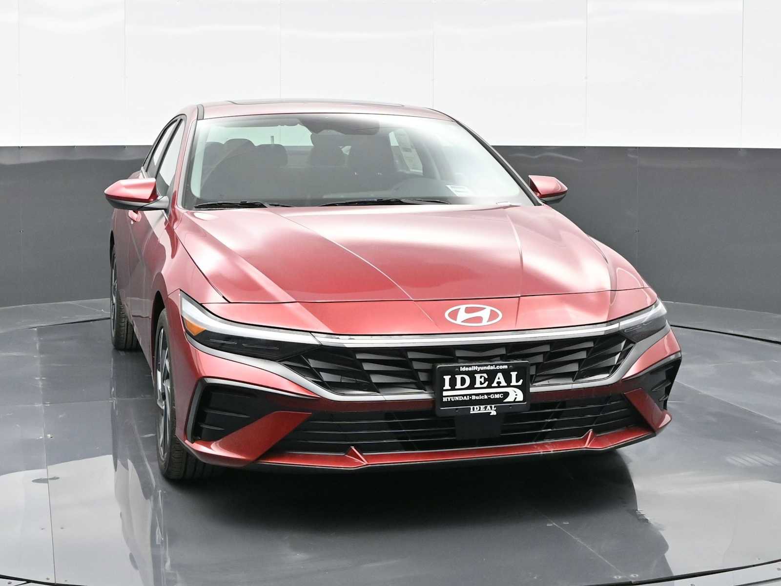 Certified 2024 Hyundai Elantra SEL w/ Convenience Package image 2