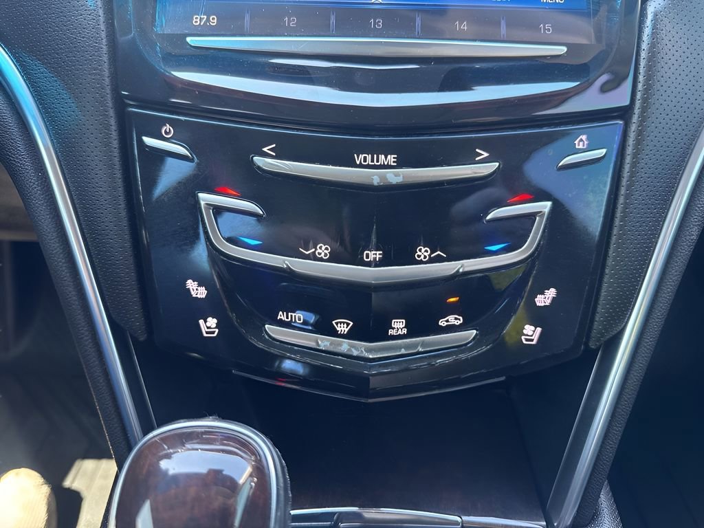 Used 2015 Cadillac XTS Luxury w/ Driver Awareness Package FWD image 21