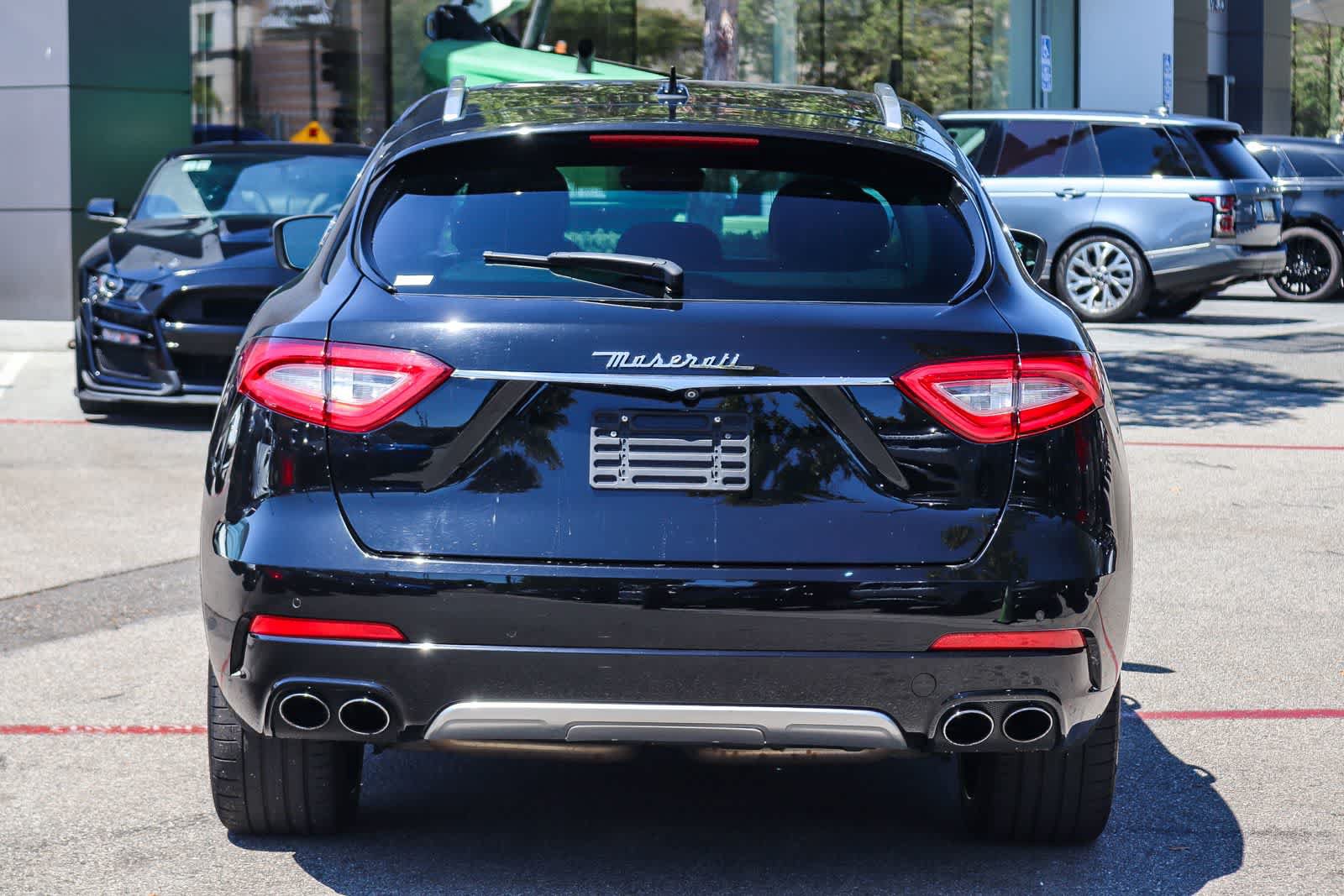 Used 2017 Maserati Levante S AWD/4WD image 5