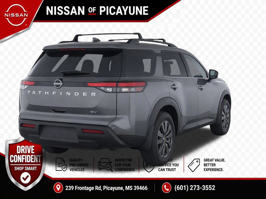 Used 2022 Nissan Pathfinder SV FWD image 4