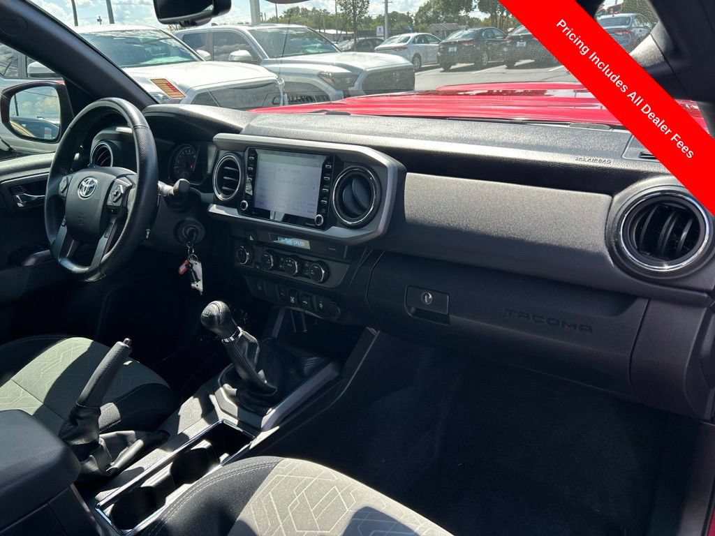 Used 2022 Toyota Tacoma TRD Sport w/ Technology Package AWD/4WD image 21