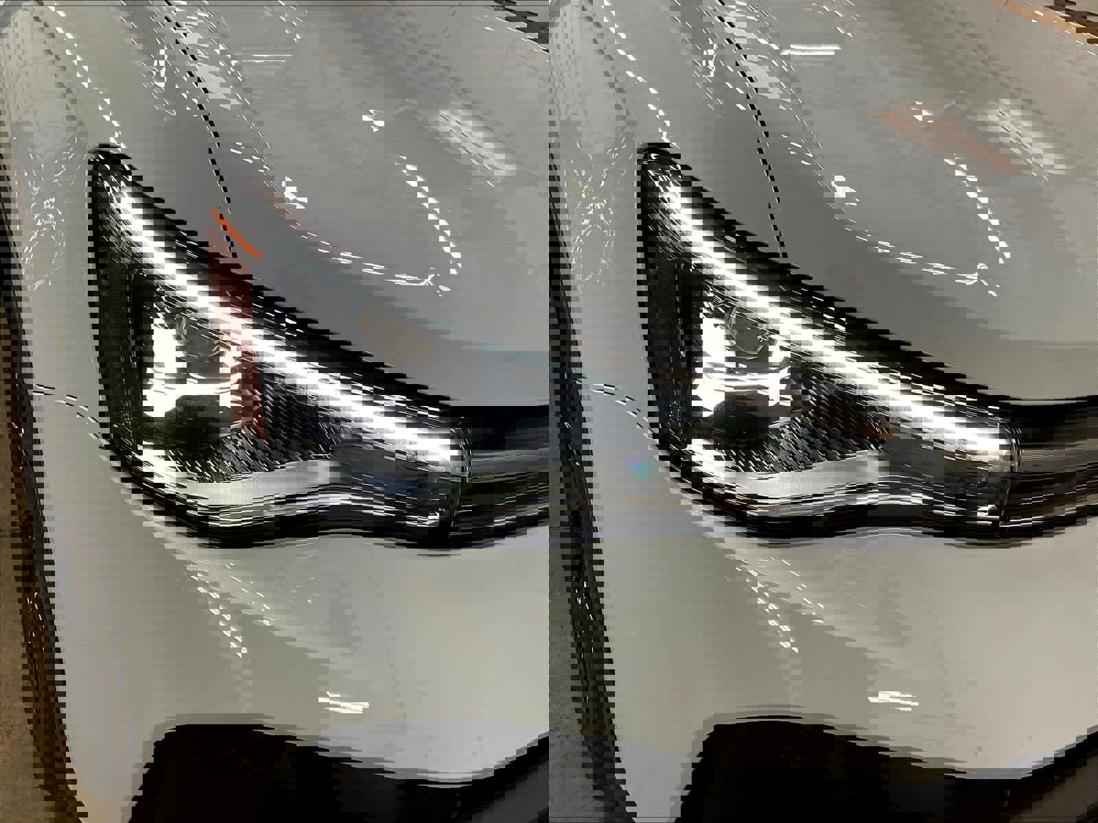 New 2026 Volkswagen Taos SE image 32