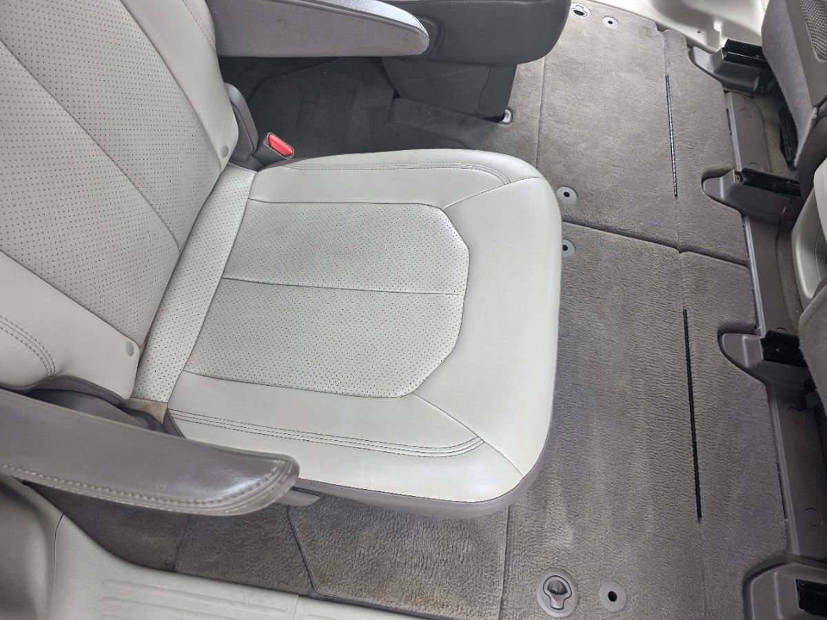 Used 2021 Chrysler Voyager Lxi FWD image 27