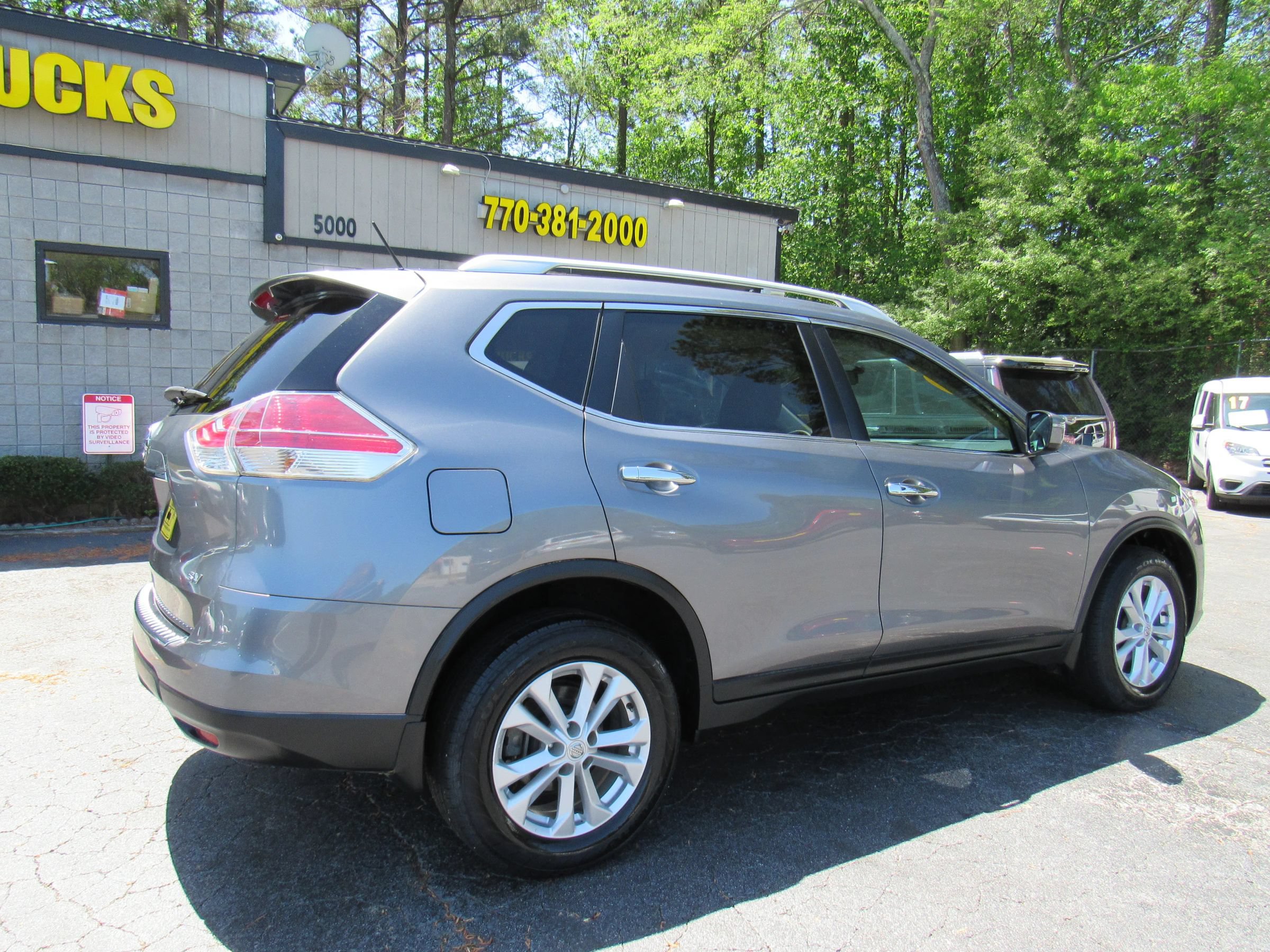 Used 2016 Nissan Rogue SV FWD image 7