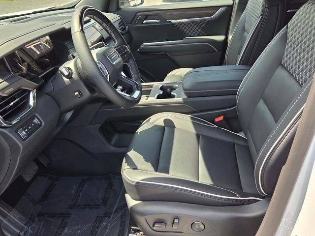 New 2026 GMC Acadia Denali w/ Super Cruise Package AWD/4WD image 10