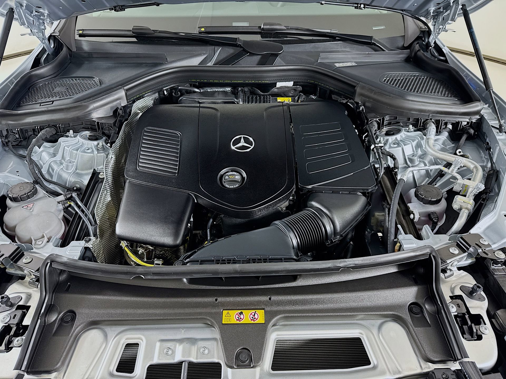 New 2026 Mercedes-Benz GLC 300 4MATIC image 33