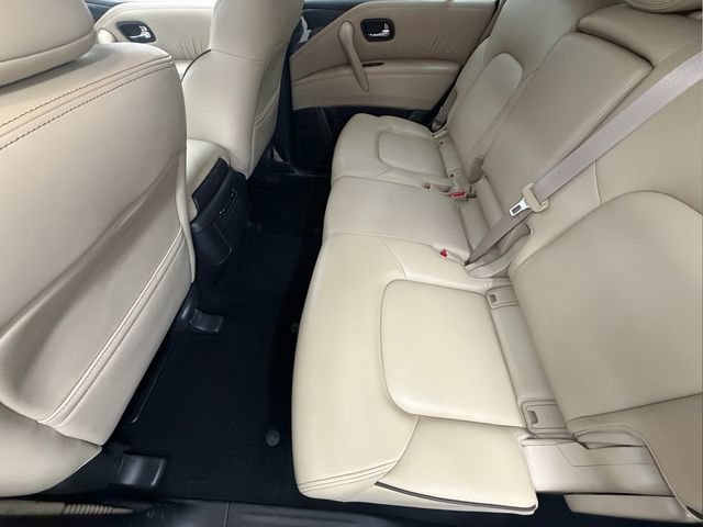 Used 2022 Nissan Armada SV w/ SV Appearance Package RWD image 17