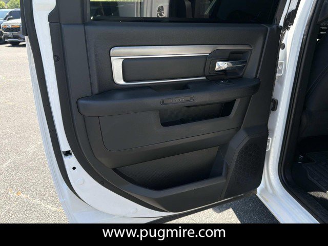 Used 2024 RAM 1500 Classic Warlock RWD image 21