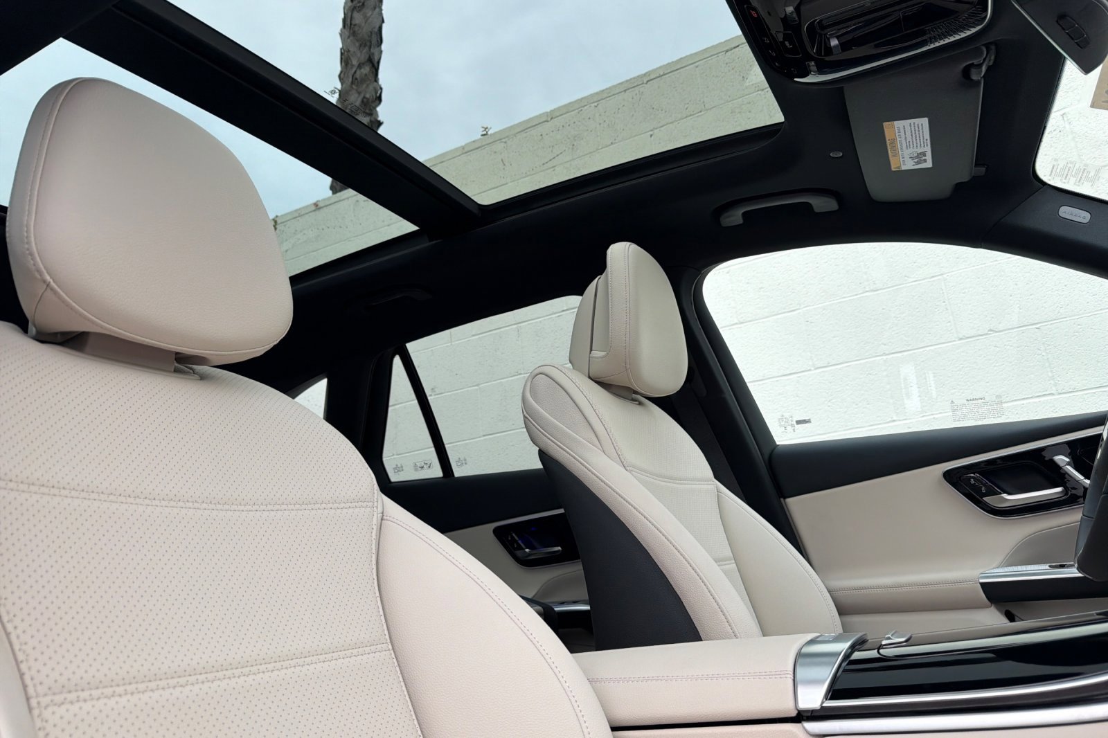 New 2026 Mercedes-Benz GLC 300 image 15