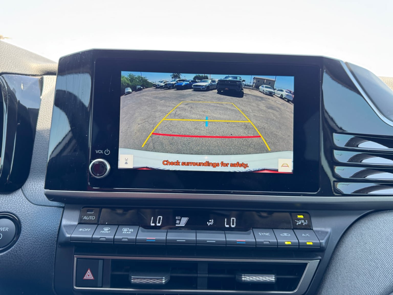 Used 2025 Toyota Camry LE FWD image 21