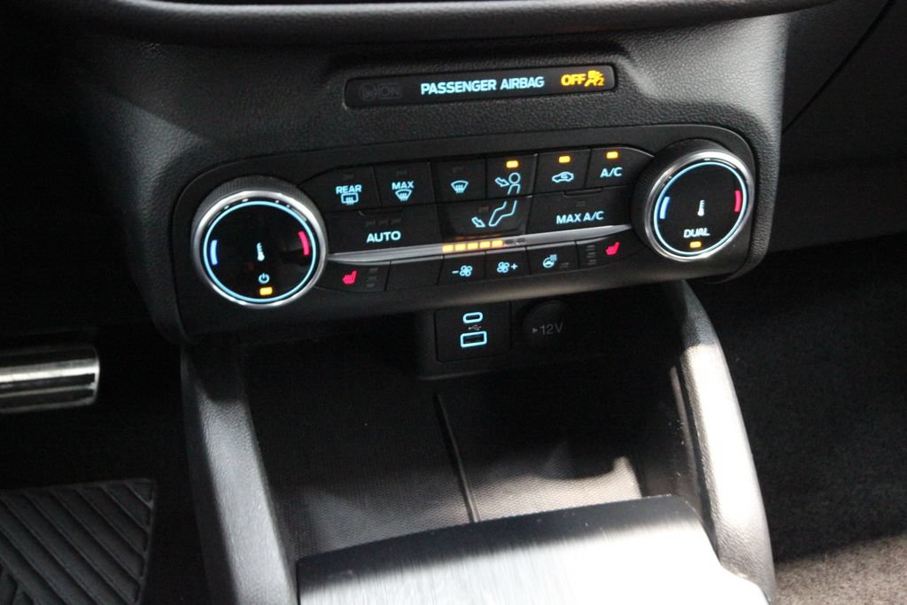 Used 2023 Ford Escape ST-Line AWD/4WD image 21
