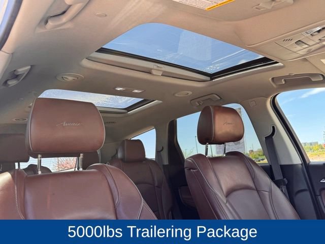Used 2021 Buick Enclave Avenir w/ Avenir Technology Package AWD/4WD image 28