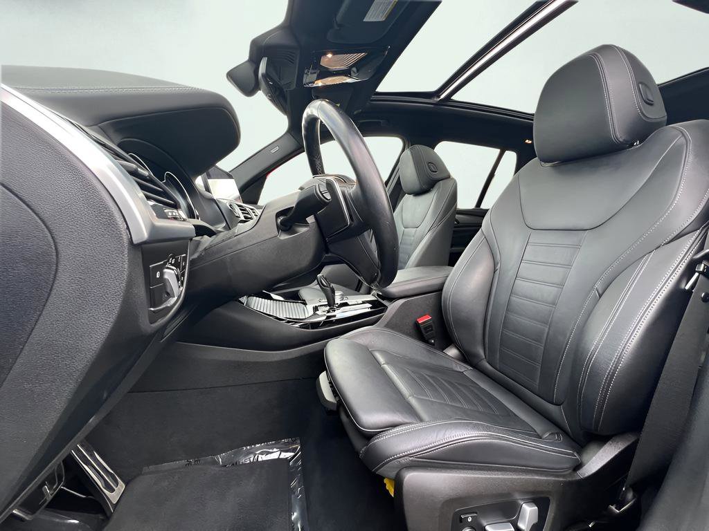Used 2018 BMW X3 M40i image 17