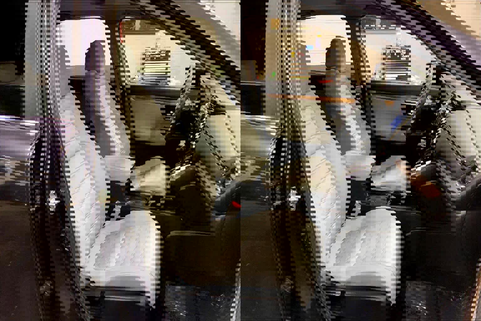 Used 2019 Honda CR-V EX image 9