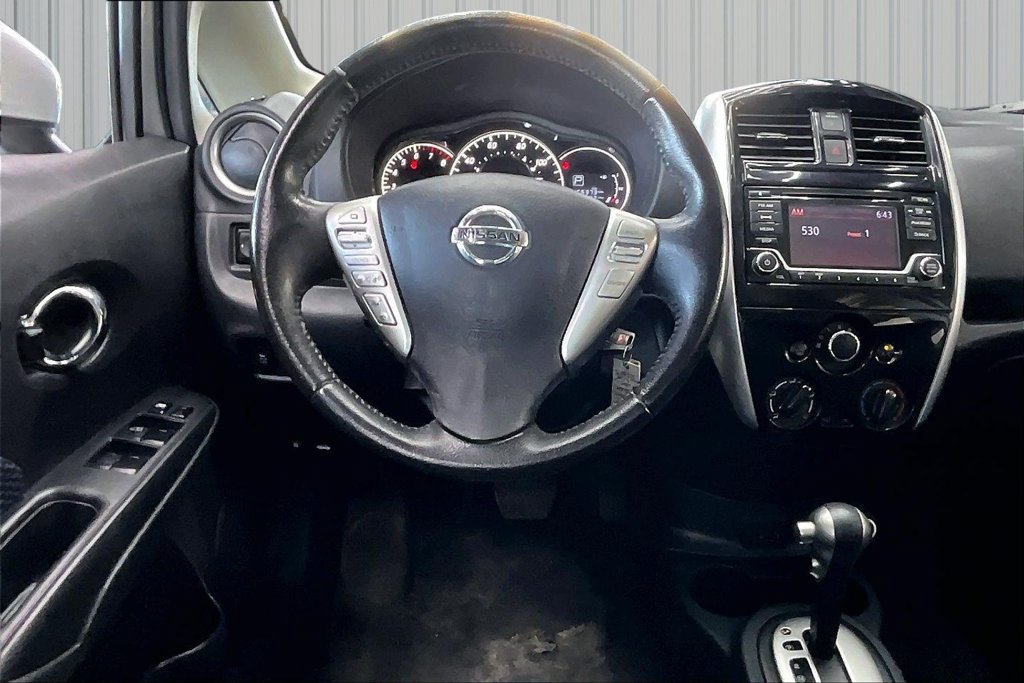 Used 2017 Nissan Versa Note SV FWD image 8