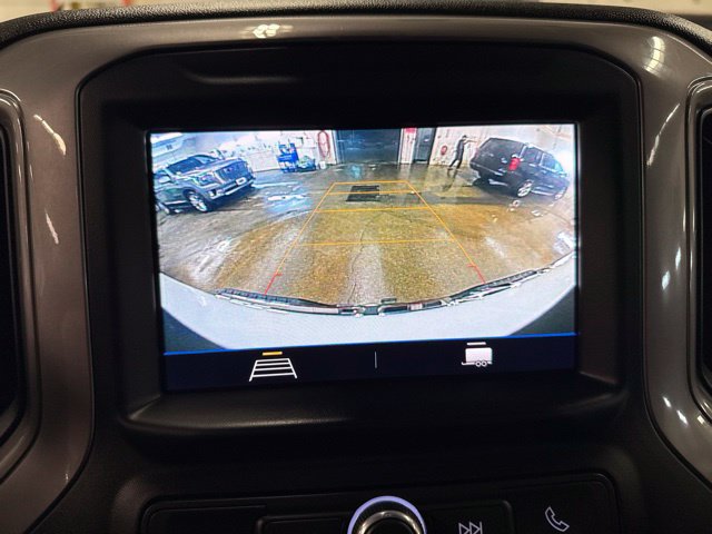Used 2021 GMC Sierra 3500 4x4 Crew Cab w/ Gooseneck/5TH Wheel Package image 16