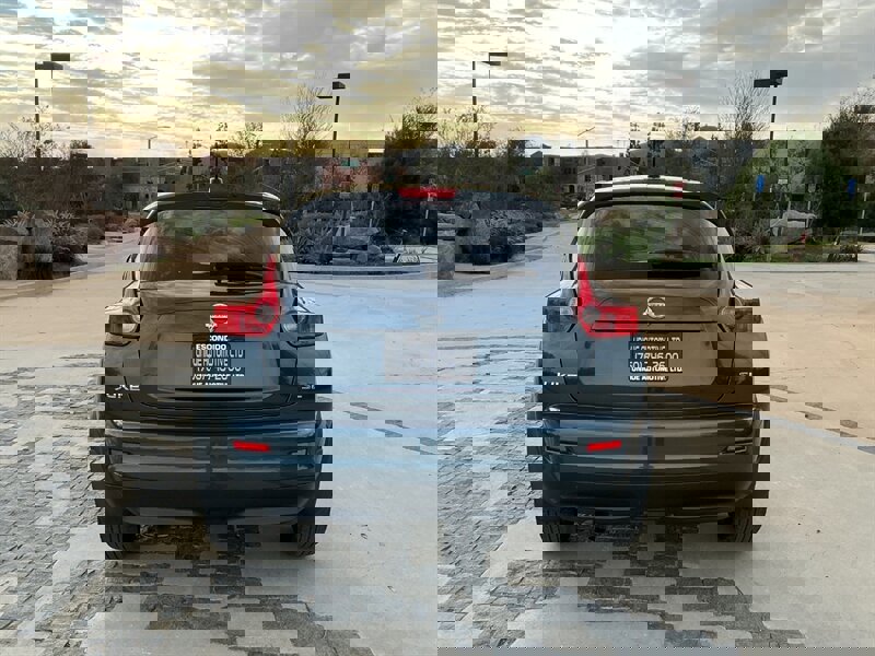 Used 2011 Nissan Juke SL image 15