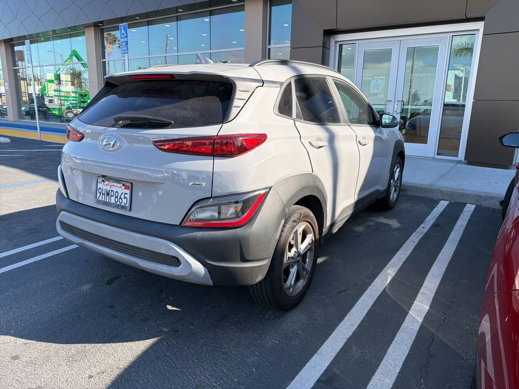 Used 2023 Hyundai Kona SEL w/ Cargo Package AWD/4WD image 4