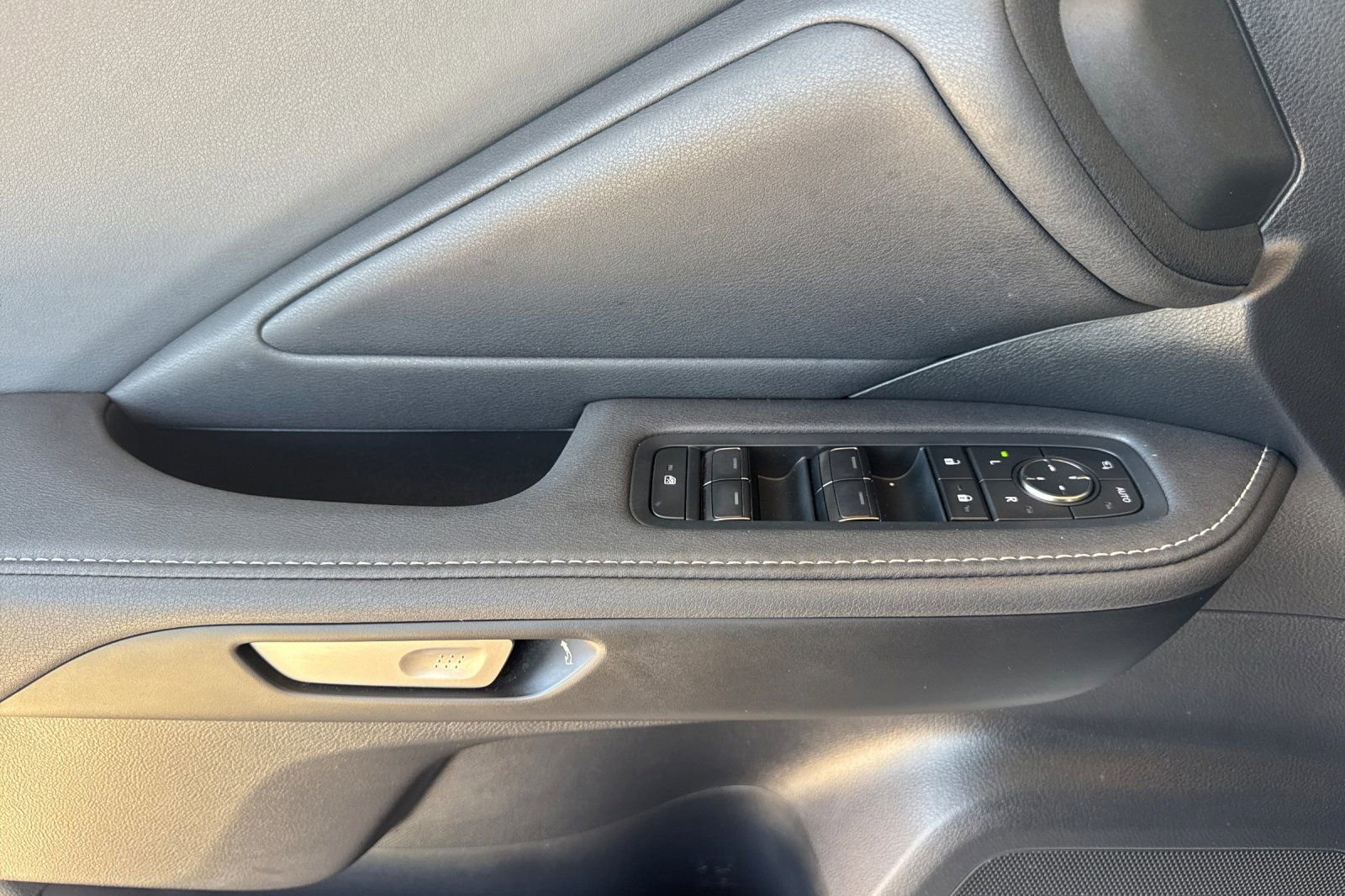Certified 2025 Lexus TX 350 AWD w/ Convenience Package image 12