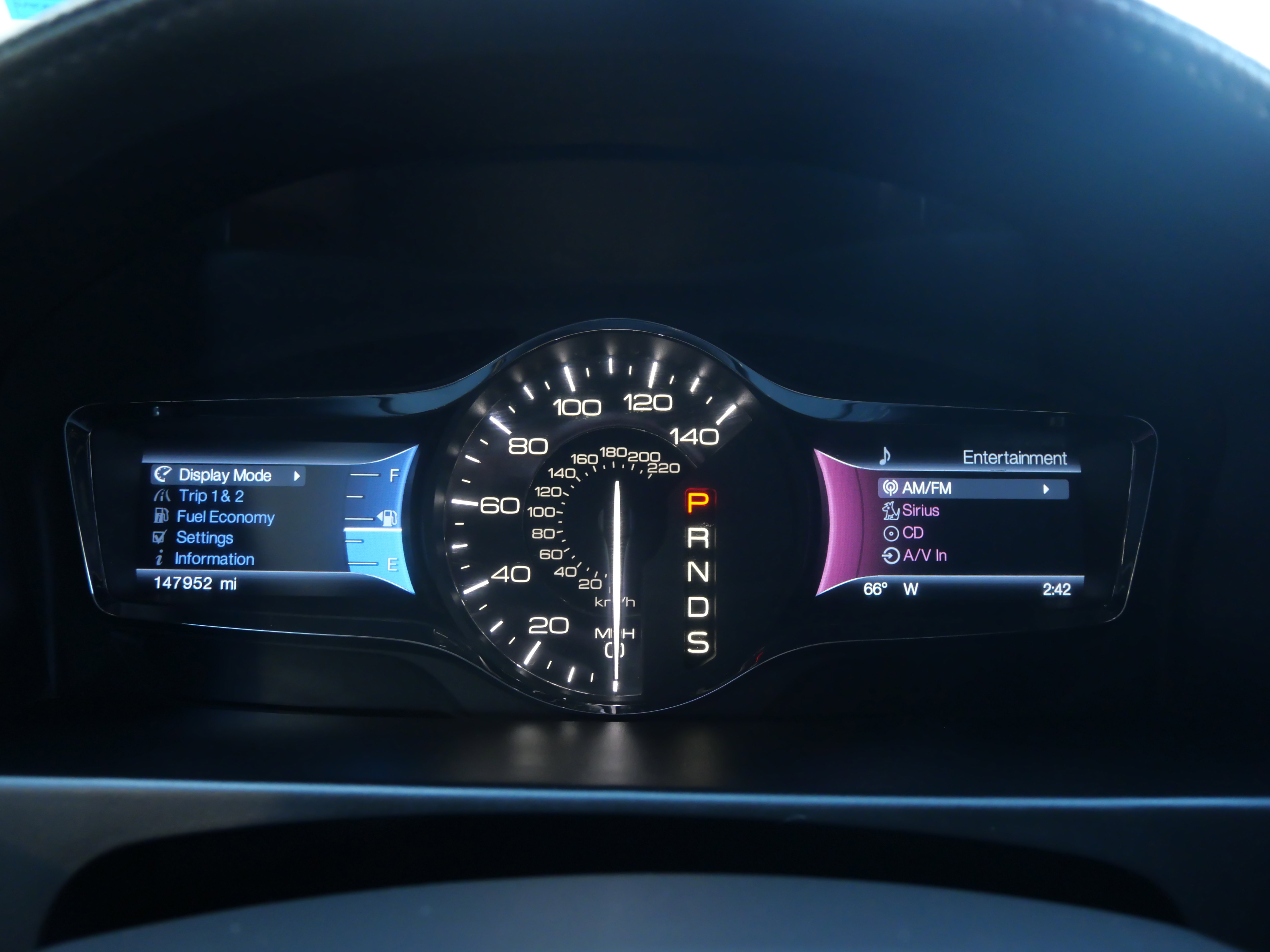 Used 2013 Lincoln MKX FWD image 29