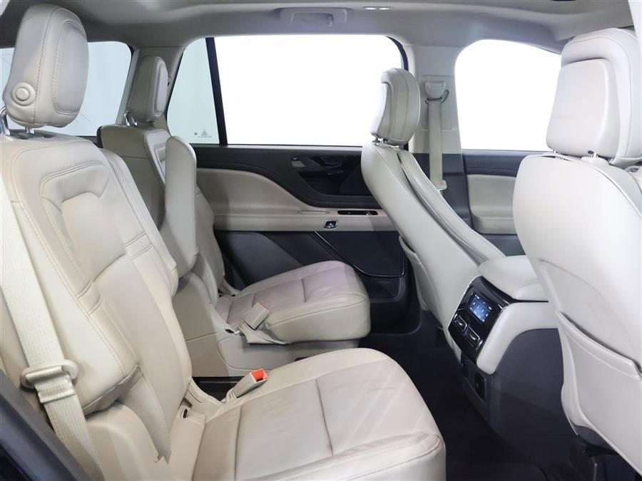 Used 2020 Lincoln Aviator Reserve w/ Equipment Group 201A image 14
