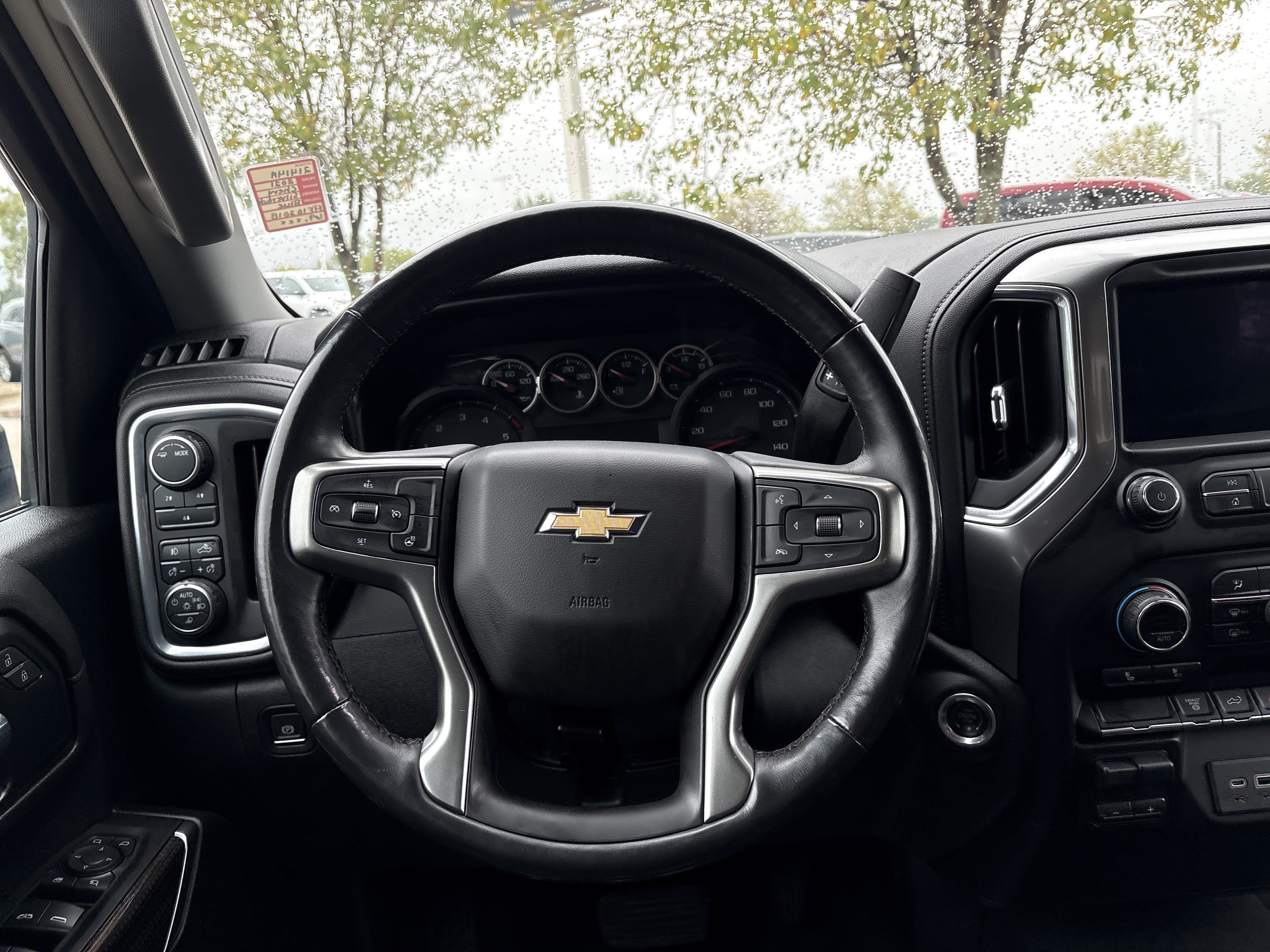 Used 2021 Chevrolet Silverado 2500 LT w/ Convenience Package AWD/4WD image 16