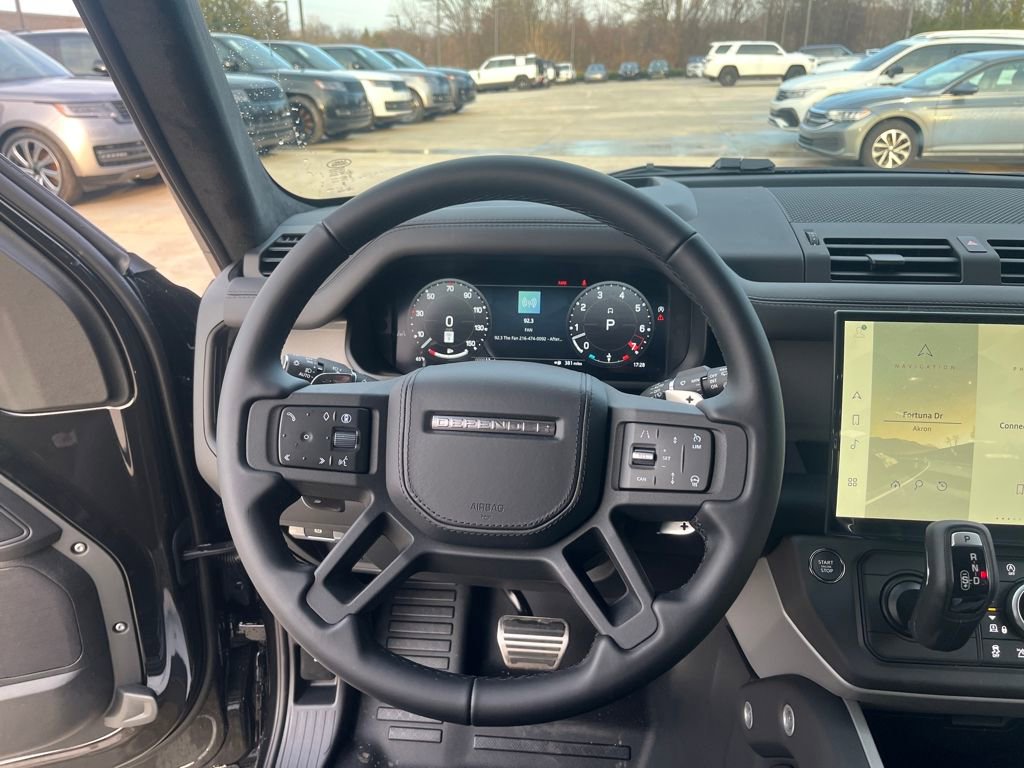 New 2026 Land Rover Defender 110 V8 AWD/4WD image 13