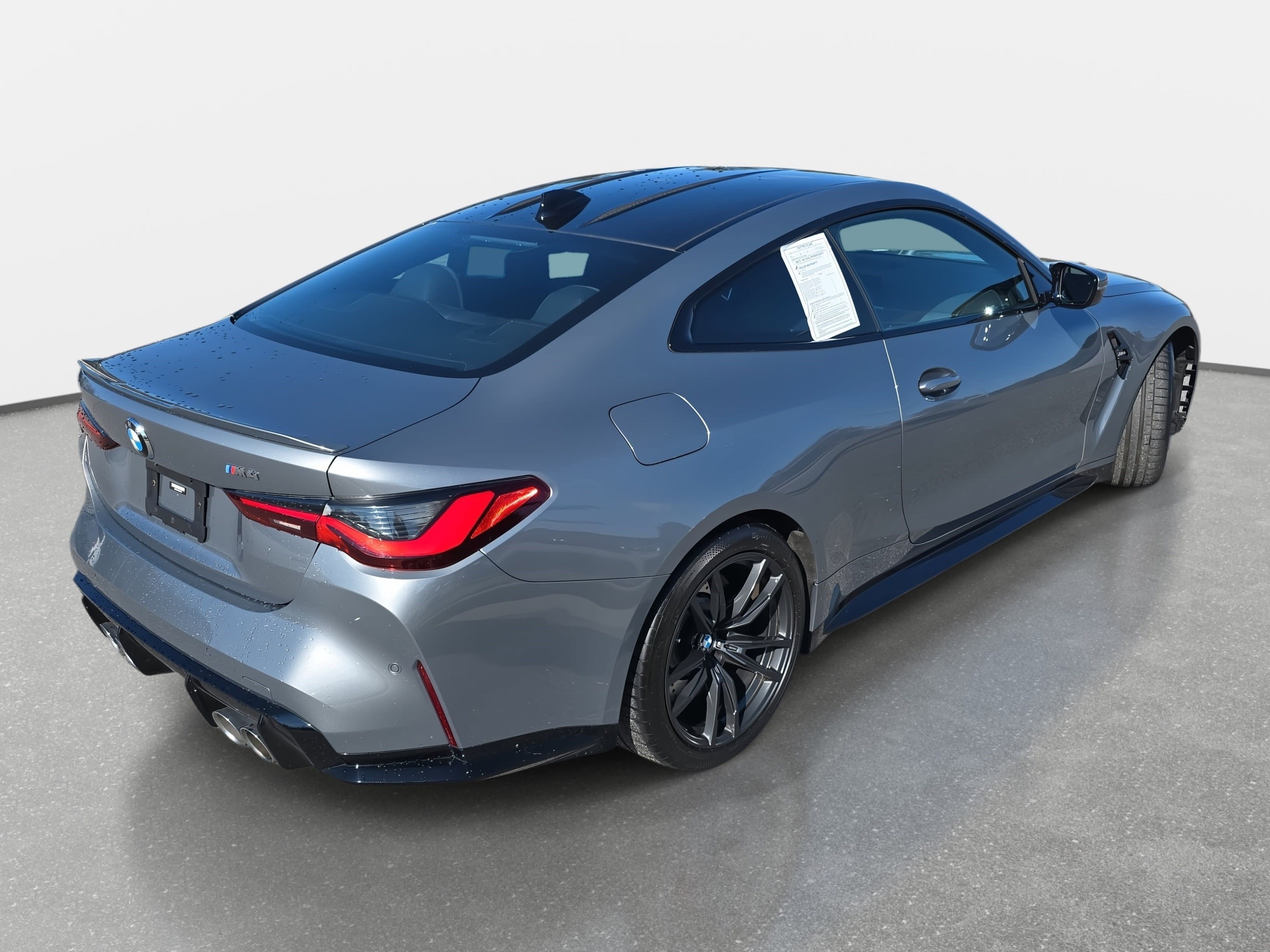 Used 2022 BMW M4 Coupe image 5